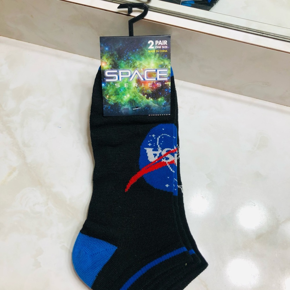 2-Pack NASA Novelty Crew Socks (Unisex, One Sizei)